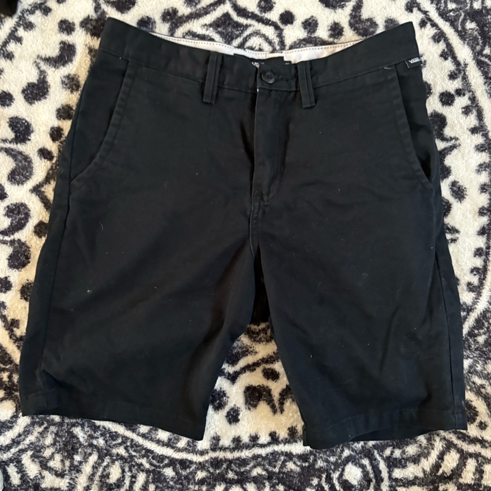 Men’s Vans Chino Shorts 🌵28